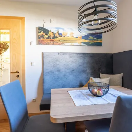 Burgpanorama Apartment *