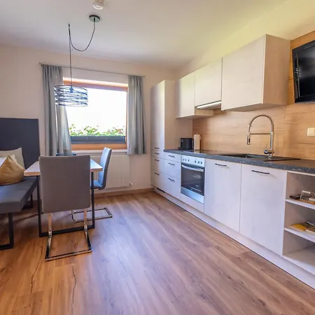 Burgpanorama Apartment Ladis