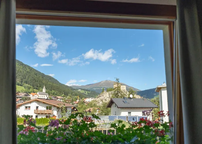 Burgpanorama Apartment Ladis