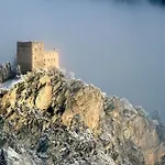 Burgpanorama * Ladis