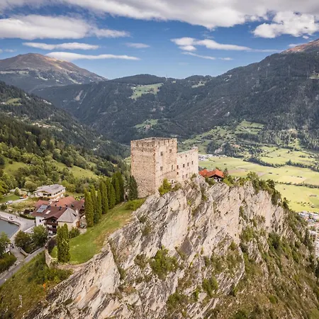 Burgpanorama *